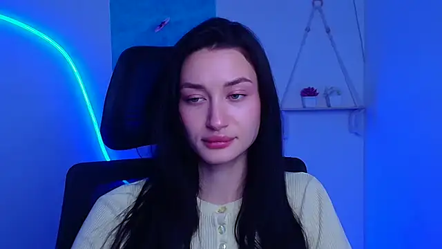 Snapshot of Stella_XO chatting on December 15, 6:28 am Stella XO online show from December 15, 6:28 am