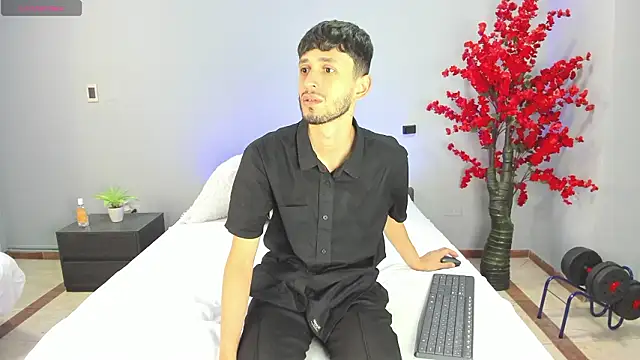 dracke and zara online show from February 9, 12:20 pm