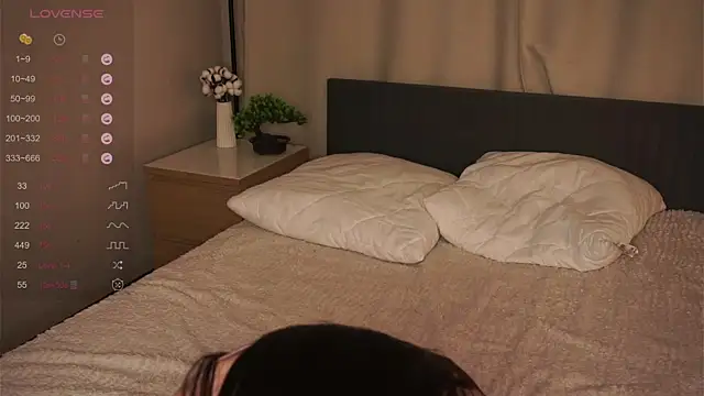 Snapshot of LeeHartrick chatting on December 4, 5:54 pm LeeHartrick online show from December 4, 5:54 pm