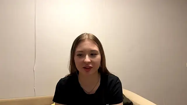 Snapshot of DivaRay chatting on November 23, 10:15 am DivaRay online show from November 23, 10:15 am