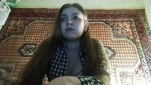 Snapshot of KikiBang chatting on March 22, 6:33 pm KikiBang online show from March 22, 6:33 pm