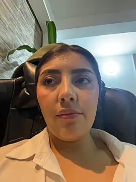 Snapshot of Sammyy_torres chatting on January 16, 3:43 am Sammyy torres online show from January 16, 3:43 am