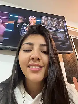 Snapshot of Sammyy_torres chatting on January 17, 4:06 am Sammyy torres online show from January 17, 4:06 am