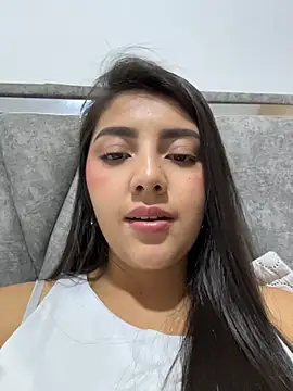 Snapshot of Sammyy_torres chatting on February 22, 3:29 am Sammyy torres online show from February 22, 3:29 am