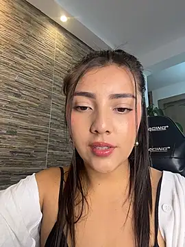 Snapshot of Sammyy_torres chatting on March 6, 3:58 am Sammyy torres online show from March 6, 3:58 am