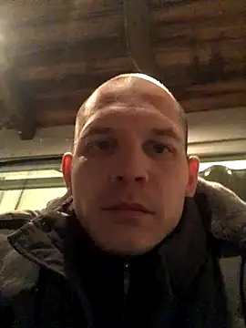 Spielzeugtwink online show from November 28, 10:34 pm