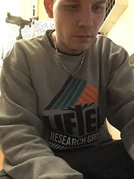 Spielzeugtwink online show from January 15, 12:48 am