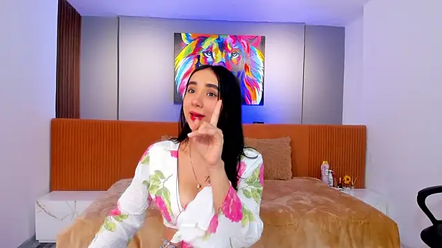 Snapshot of princess_bigboobs19 chatting on December 5, 7:21 pm princess bigboobs19 online show from December 5, 7:21 pm