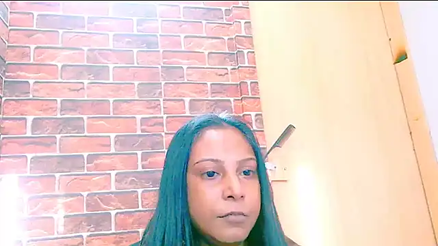 Snapshot of indian_spice_girl chatting on May 7, 6:30 am indian spice girl online show from May 7, 6:30 am