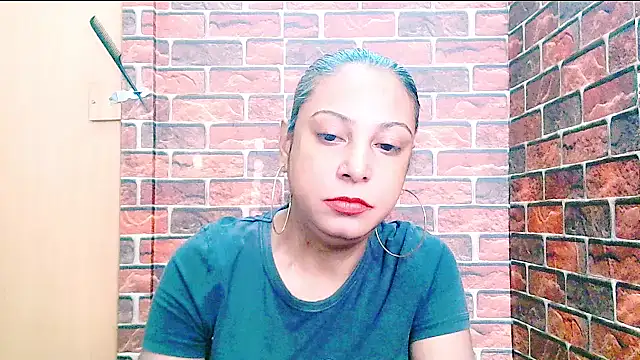 indian spice girl online show from July 22, 7:11 am