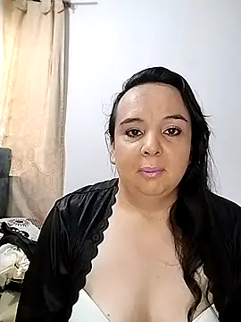 Ivonne 17 online show from November 20, 5:23 pm