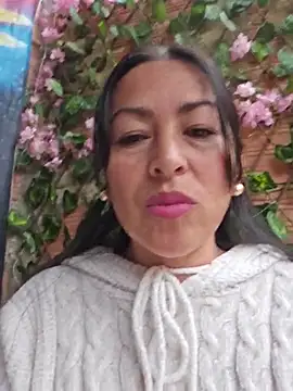 JustSamantha  online show from July 30, 2:49 pm