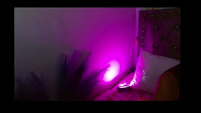 Queen Rousee online show from February 16, 10:06 pm