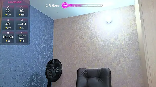 Snapshot of alicee_foox chatting on July 2, 6:58 pm alicee foox online show from July 2, 6:58 pm