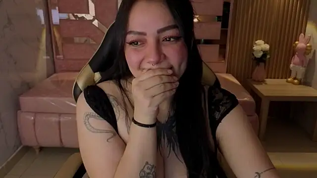 Snapshot of lexie_s chatting on May 21, 3:24 am lexie s online show from May 21, 3:24 am
