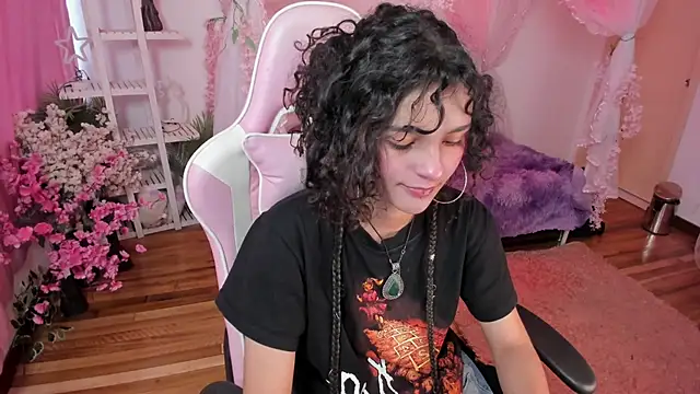 gummo  online show from December 13, 7:53 pm