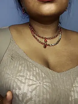 mamtha-tamil online show from November 22, 7:35 pm