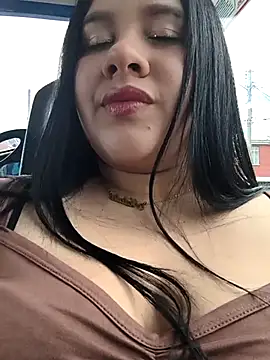 Snapshot of Kendra-daring chatting on November 26, 6:42 pm Kendra-daring online show from November 26, 6:42 pm