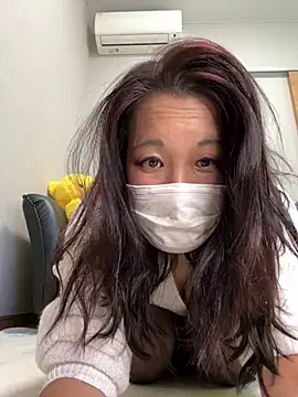 nana na425 online show from May 8, 1:44 am