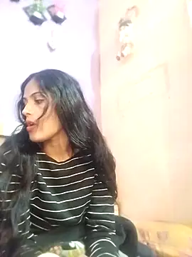 Snapshot of Yt_kinjal chatting on December 15, 2:21 pm Yt kinjal online show from December 15, 2:21 pm