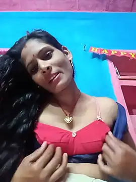 Snapshot of Rt_kinjal chatting on July 11, 10:18 am Rt kinjal online show from July 11, 10:18 am