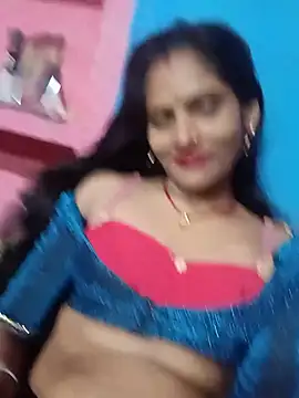 Snapshot of Rt_kinjal chatting on July 11, 10:44 pm Rt kinjal online show from July 11, 10:44 pm