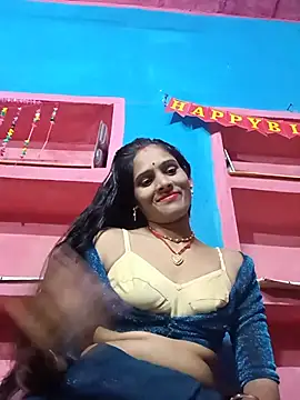 Snapshot of Rt_kinjal chatting on July 21, 7:32 am Rt kinjal online show from July 21, 7:32 am