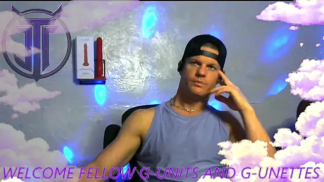 Snapshot of JockNThirsty chatting on May 8, 2:50 am JockNThirsty online show from May 8, 2:50 am