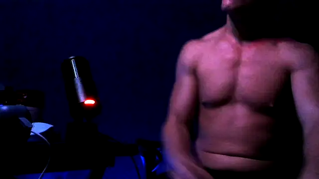 Snapshot of JockNThirsty chatting on June 9, 1:39 am JockNThirsty online show from June 9, 1:39 am