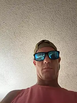 JockNThirsty online show from August 5, 9:39 pm