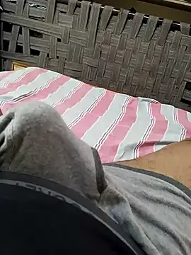 Roy   121 online show from April 21, 5:03 am