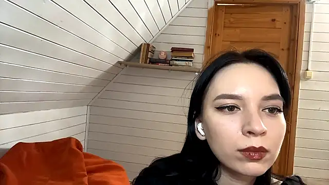 Snapshot of KiyokoEeds chatting on November 27, 10:06 am KiyokoEeds online show from November 27, 10:06 am