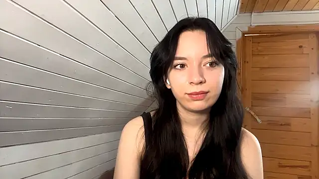 Snapshot of KiyokoEeds chatting on December 2, 6:52 am KiyokoEeds online show from December 2, 6:52 am