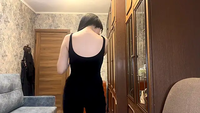 Snapshot of KiyokoEeds chatting on December 15, 3:16 pm KiyokoEeds online show from December 15, 3:16 pm