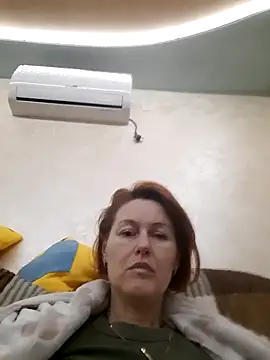 Snapshot of LanaOlbenst chatting on December 4, 2:37 pm LanaOlbenst online show from December 4, 2:37 pm