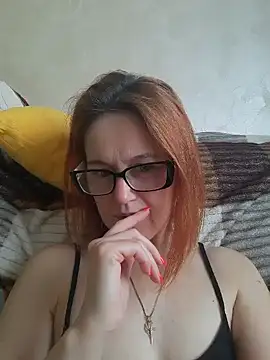 LanaOlbenst online show from July 14, 6:18 am