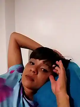 Snapshot of Cadence28 chatting on December 17, 5:41 pm Cadence28 online show from December 17, 5:41 pm