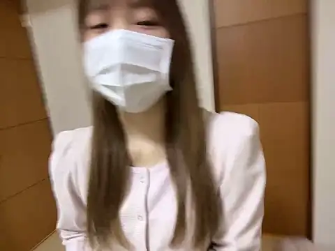 Snapshot of binyu_rua chatting on May 16, 5:48 am binyu rua online show from May 16, 5:48 am