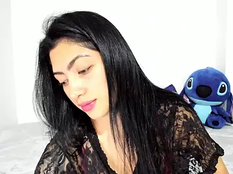 Snapshot of miabelmonte chatting on December 2, 7:53 pm miabelmonte online show from December 2, 7:53 pm