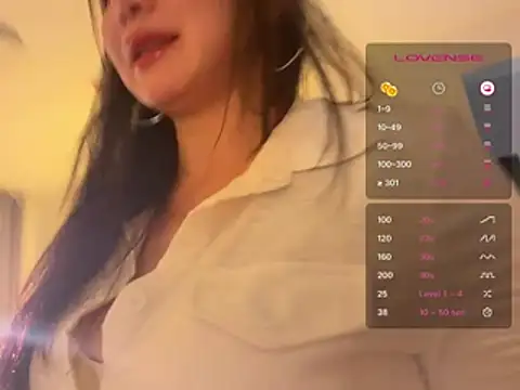 Snapshot of mitao_xx chatting on June 16, 1:36 pm mitao xx online show from June 16, 1:36 pm