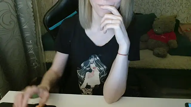   Katherine    online show from December 5, 3:20 pm