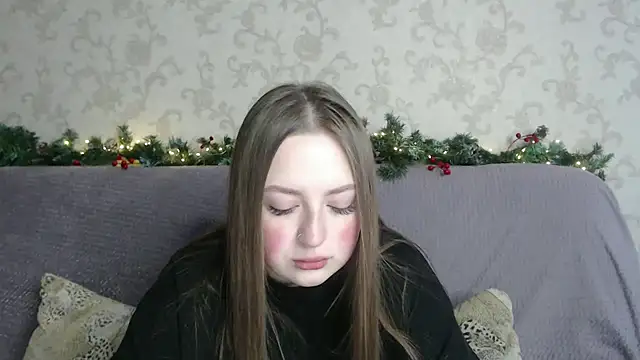 GirlPlayer online show from December 21, 8:10 am