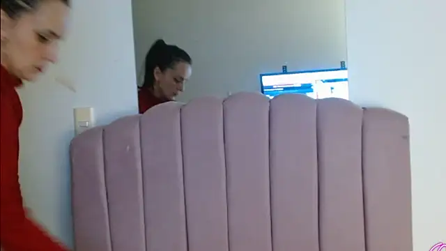 Juliana  lx online show from March 17, 7:50 pm