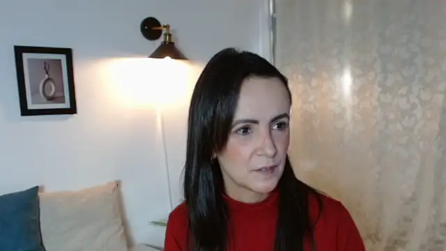 Juliana  lx online show from April 24, 2:19 pm