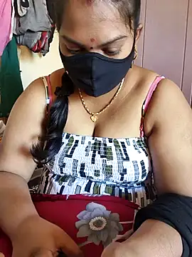 Snapshot of Paru_Tamil_Ponnu chatting on December 2, 6:08 am Paru Tamil Ponnu online show from December 2, 6:08 am