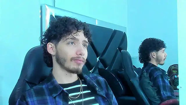 Snapshot of JojoBraando chatting on November 27, 11:51 pm JojoBraando online show from November 27, 11:51 pm