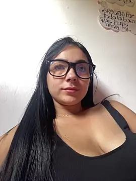 kittyMelvis online show from March 17, 2:31 pm