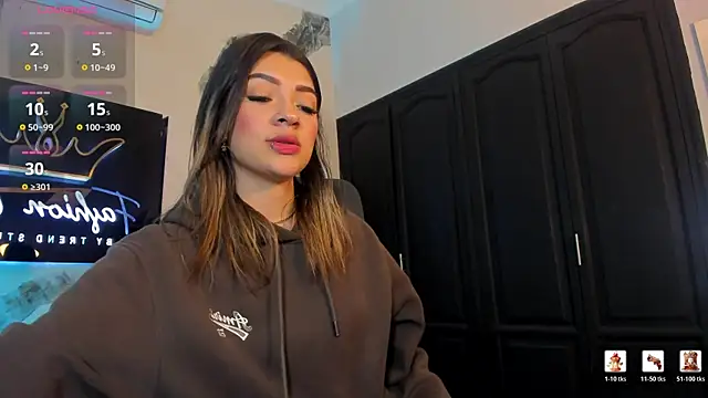 RenataMason online show from February 19, 12:56 pm