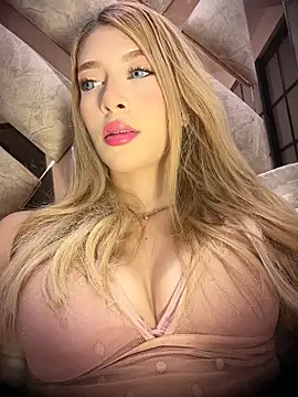 valeryfox   online show from June 20, 12:14 am
