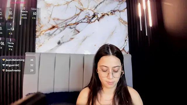 SophieeMoore online show from January 31, 7:11 pm